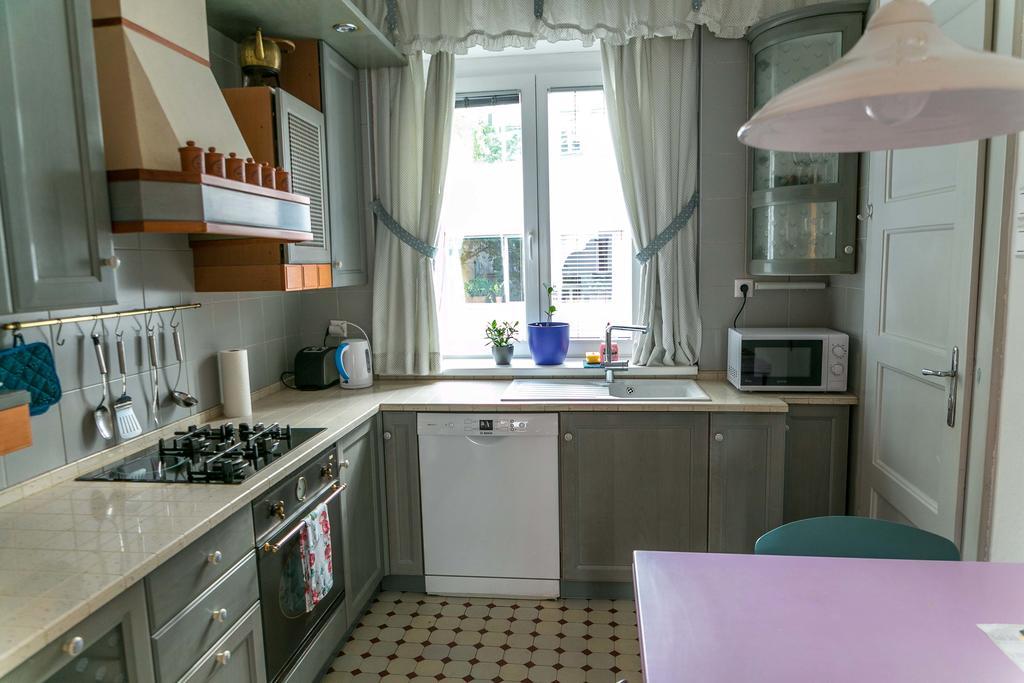 Tomas'S Apartment Любляна Экстерьер фото